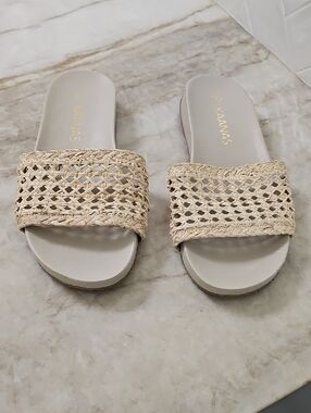 Kaanas Natural Woven Slide Sandals